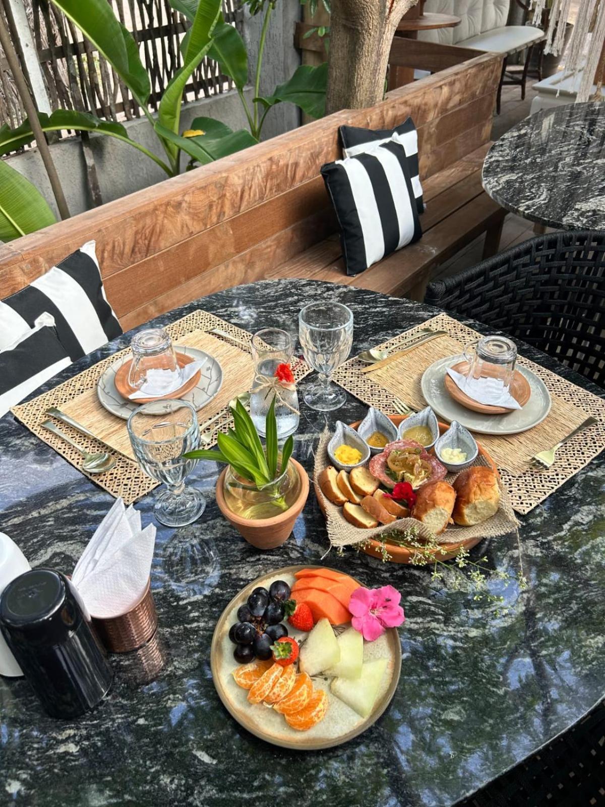 Villa Pantai Boutique Hotel Atins Exterior foto