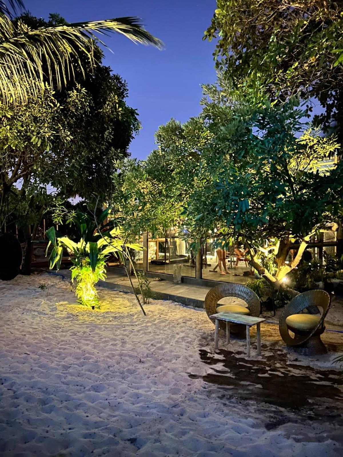 Villa Pantai Boutique Hotel Atins Exterior foto